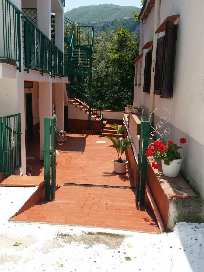 B&B Casa Vacanza Cioffi 维克艾库塞 外观 照片